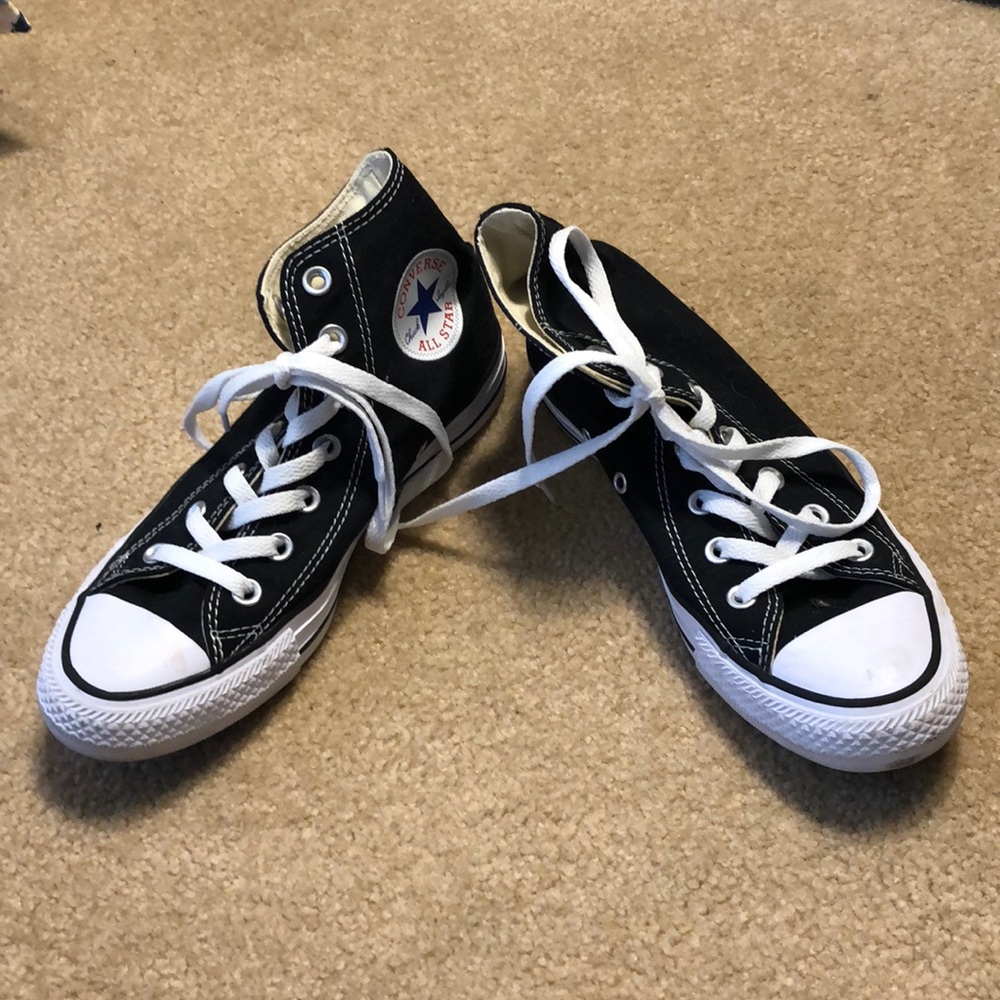 Black high top converse